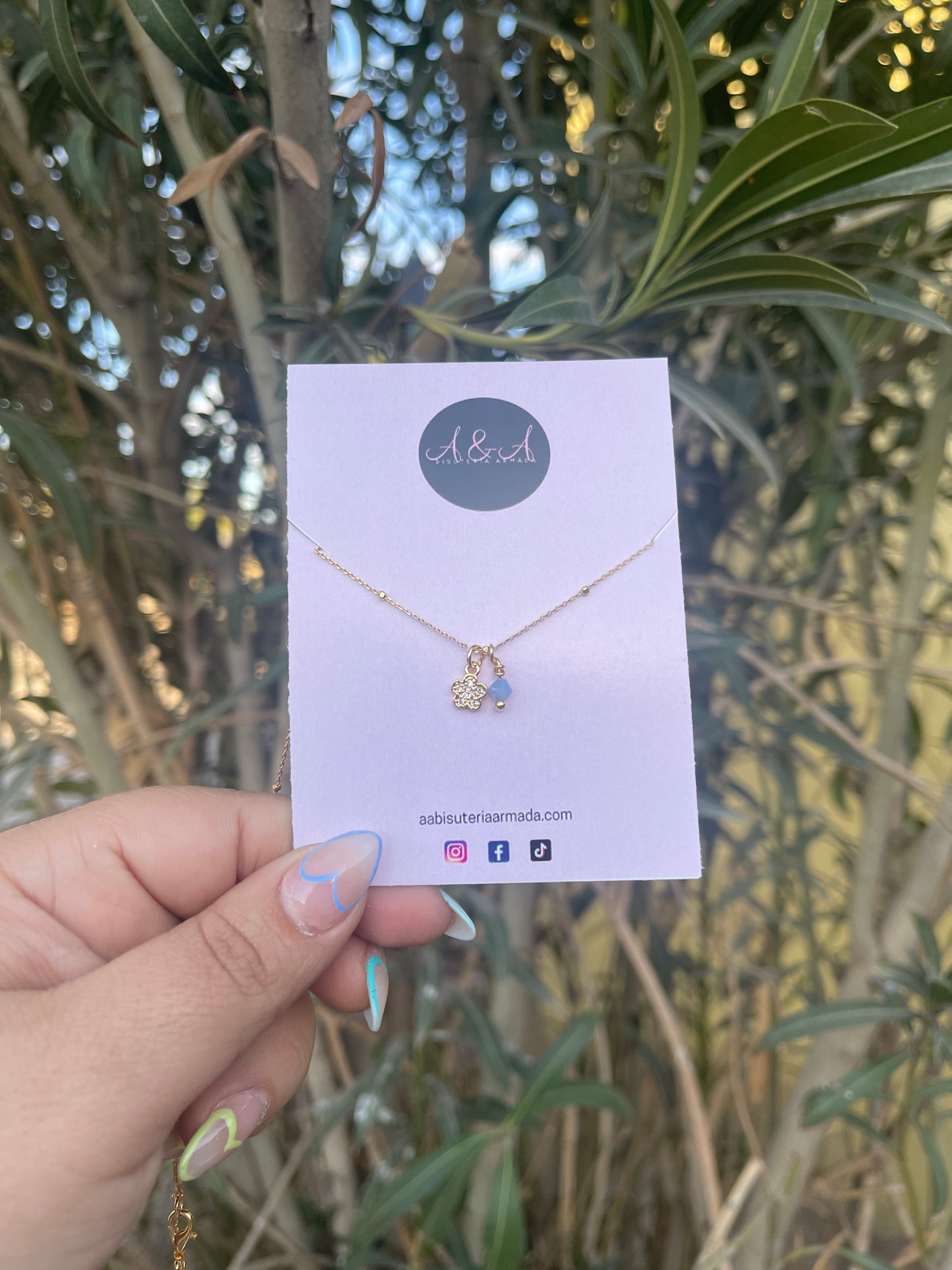 Tiny Flower Necklace