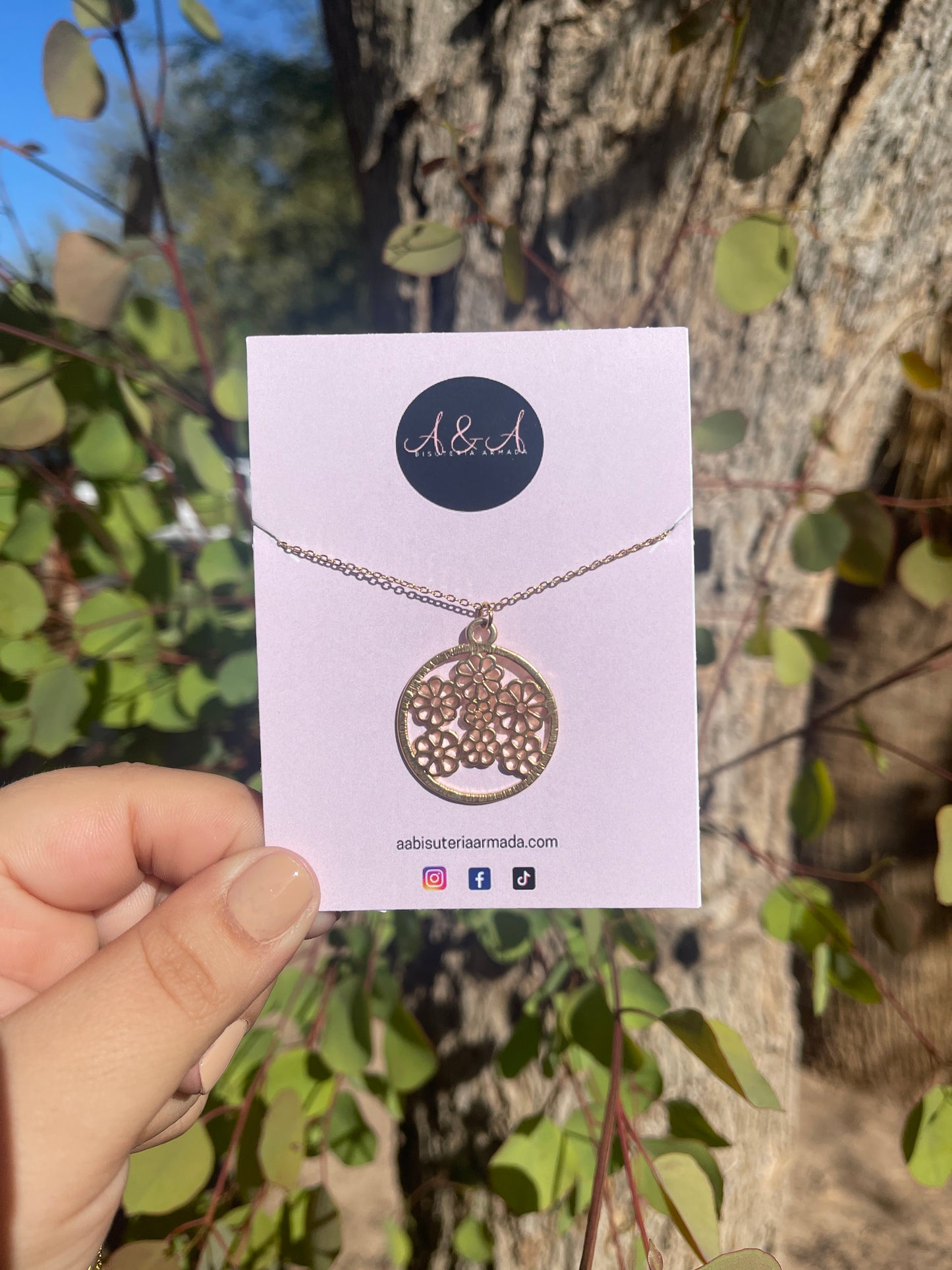 Flowers Necklace