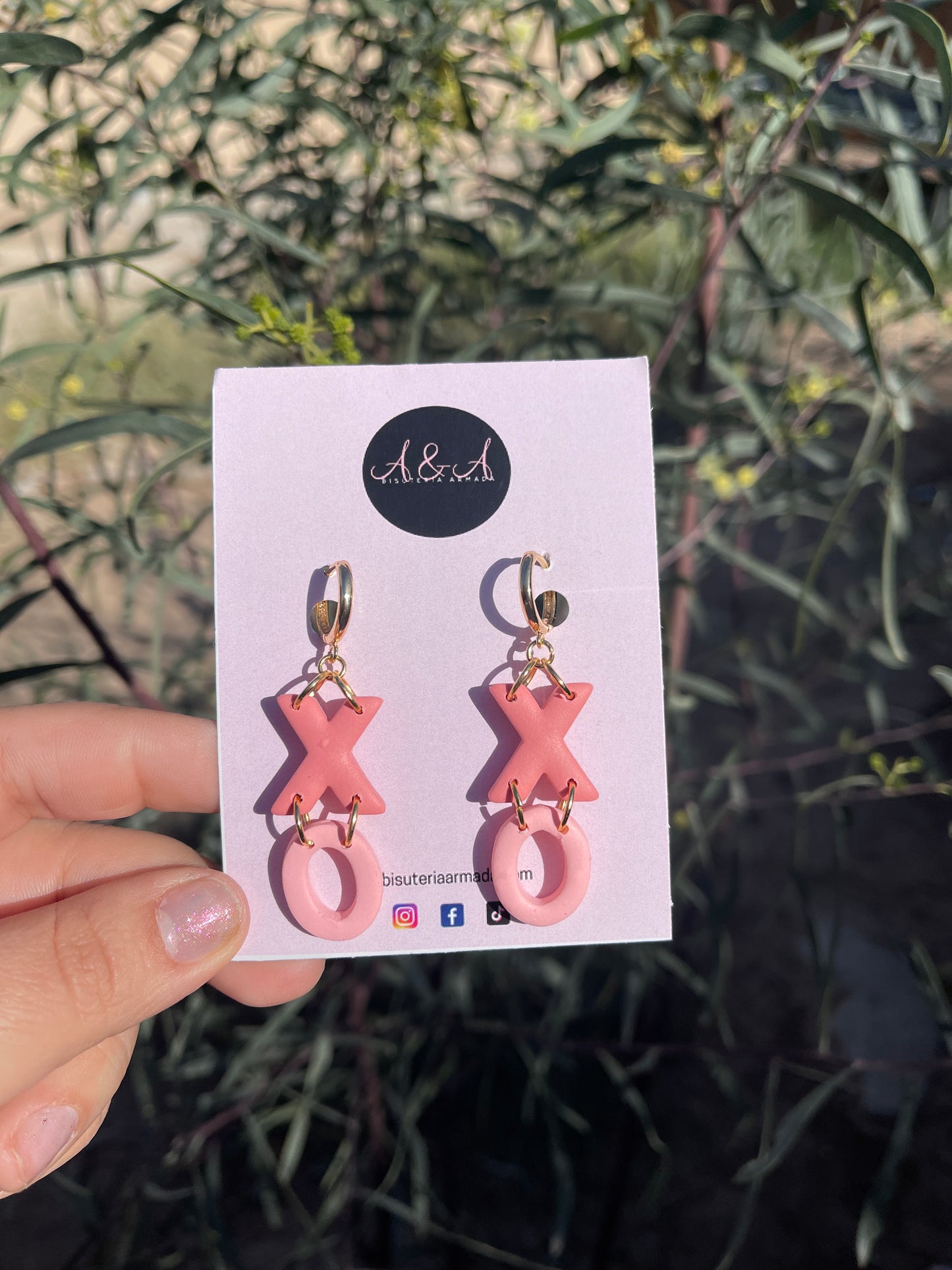 XOXO Earrings