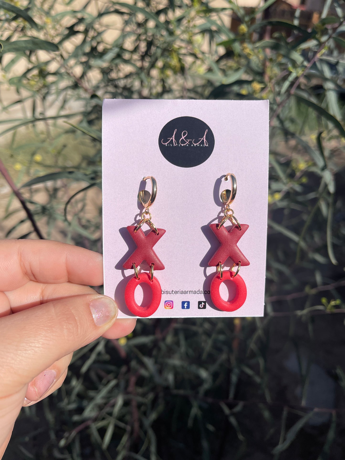 XOXO Earrings